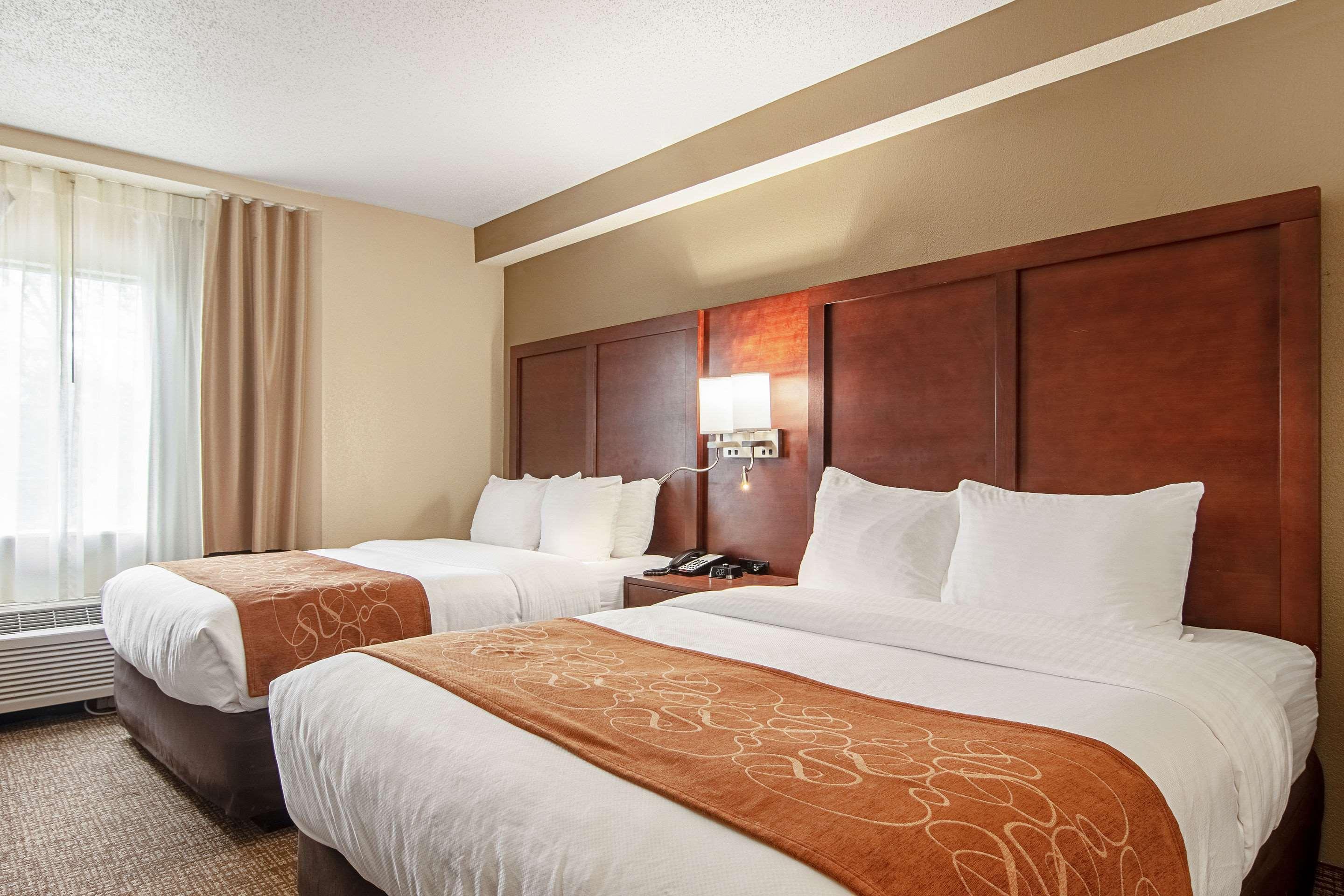 Comfort Suites Knoxville Airport Alcoa Exterior photo